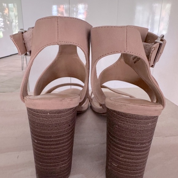 Express Heeled Sandals with Chunky Block Heel - Picture 2 of 6